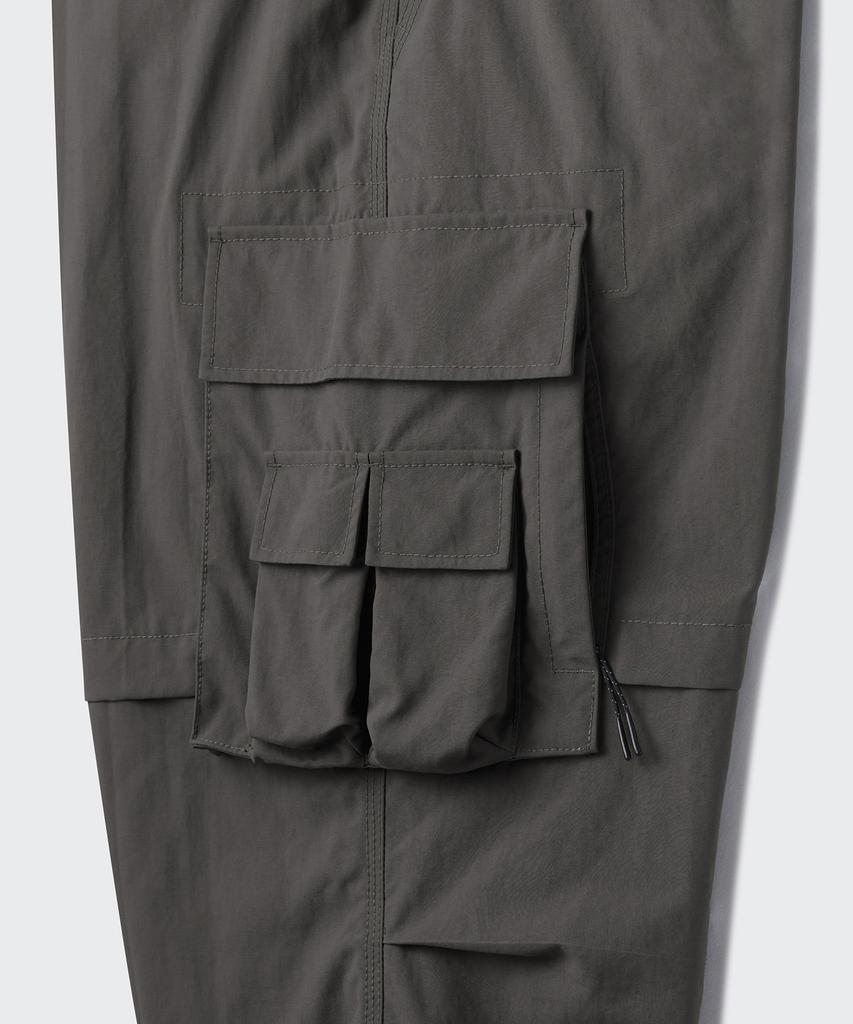 MUSINSA STANDARD [City Leisure] Belted Multi-Pocket Cargo Pants [Mud Grey]