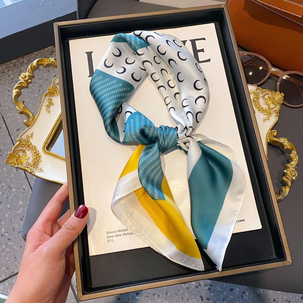 70cm Korean-Style Silk Square Scarf: Fashionable, Versatile Neck Protection and Decorative Accessory