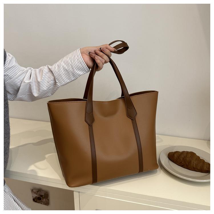 2024 Fashion: Retro Korean-Style Large Capacity Solid Color Tote Shoulder Bag for Women