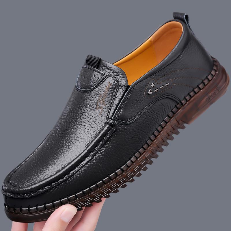 Fashion Men's Walking Shoes Genuine Leather Outdoor Driving Shoes Light Antiskid Casual Leather Oxford Shoes Business Loafers