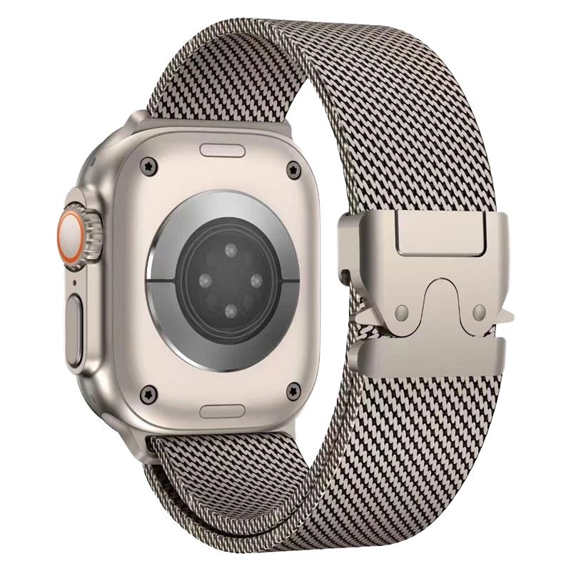 Milanese Loop Gold Luxury Stainless Steel Metal Watch Band Magnetic Smart Watch Strap for Apple Watch Sizes 38 40 42 44 45mm