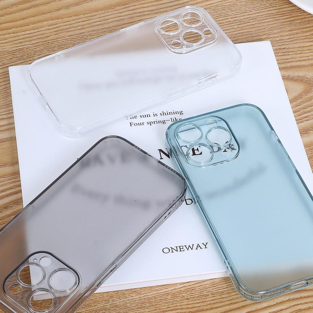 Матовый Закаленный Стеклянный Чехол с Мягким Краем для iPhone 16/17 Pro Max