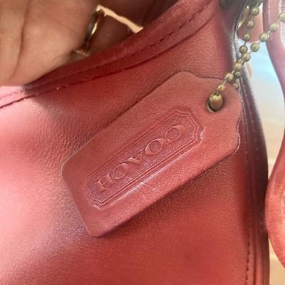Сумка-ведро на плечо Coach Красная 9953 Винтажная кожа Легкие следы использования
