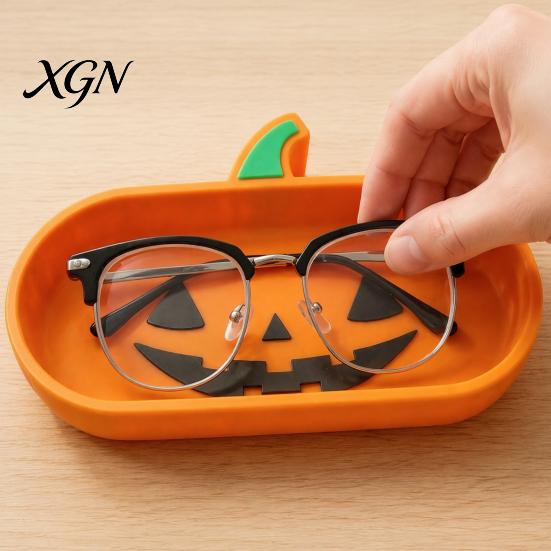 Halloween Home Decor 3D Printed Pumpkin Glasses Storage Tray, Decorative Desktop Organizer Tray for Sunglasses Keys & Jewelry, Themed Entrance Key