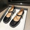 Mary Jane 2025 Summer New Women's Shallow Mouth Pearl Belt Thick Heel Small Leather Shoes Platform High Heels Single Shoes