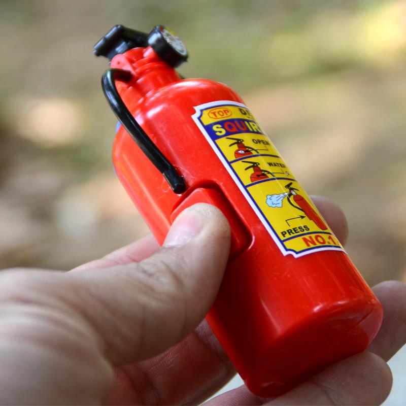 Творческая игрушка огнетушитель водяной пистолет целый человек забавная игрушка огнетушитель форма пистолет-распылитель