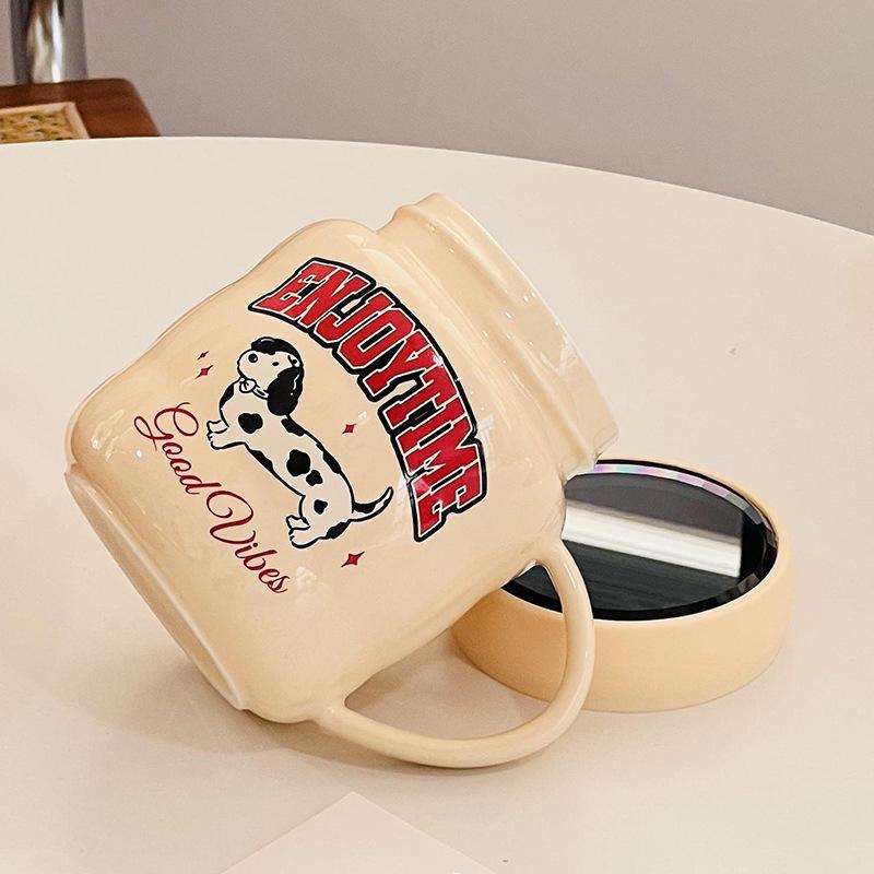 Милая маленькая уточка с крышкой, высококачественная большая емкость для воды, кружка для офиса с мультяшным принтом для девочек, керамическая кружка с высокой термостойкостью