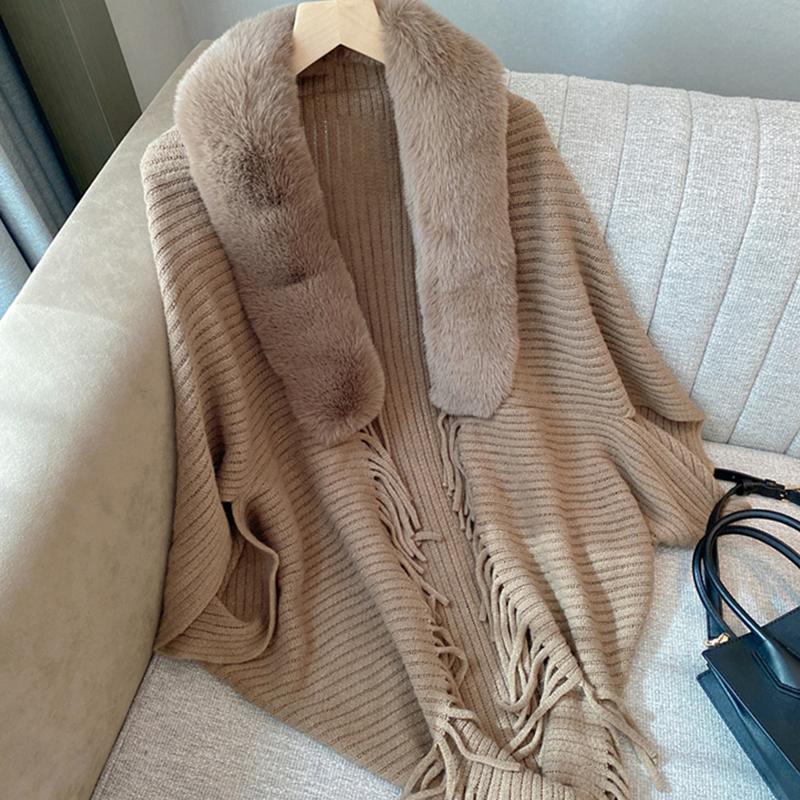 Winter Tassels Poncho Cloak Shawl Oversize Women Warm Faux Fur Collar Knit Cardigans Batwing Wraps Neck Fur Scarves Capes Coat