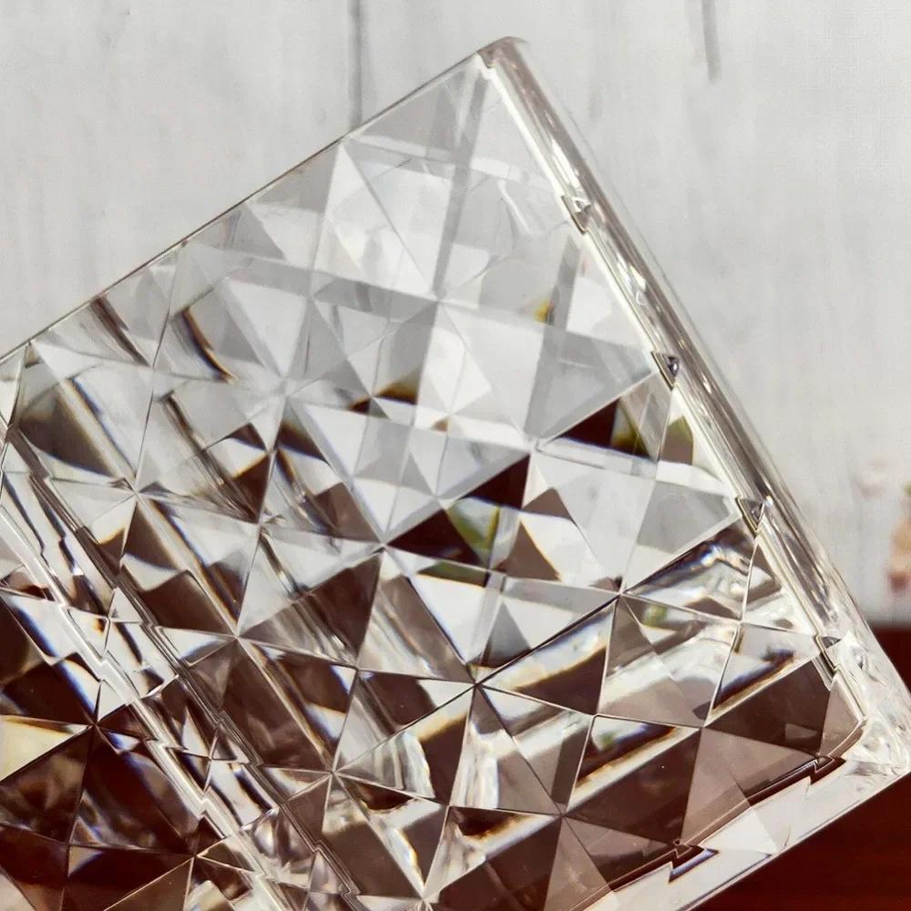 Acrylic Transparent 3-Grid Cosmetic Storage Box with Diamond Pattern - Makeup Pen Organizer & Desktop Eyebrow Pen Holder