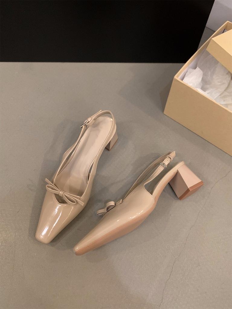 Черные босоножки с сумкой на среднем и высоком каблуке, женская обувь 2025, новинка лета, нишевые, с французским темпераментом, светские, пустые туфли-лодочки