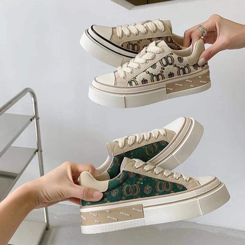 2024 Модные женские туфли с принтом, повседневные женские кроссовки на вулканизированной платформе с противоскользящей подошвой, женские летние туфли на платформе для ходьбы