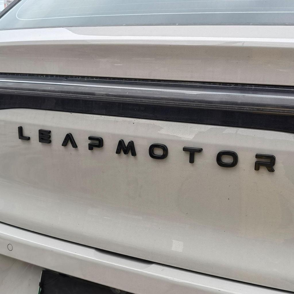 Наклейка-эмблема на капот и багажник Leapmotor B10 Черный Логотип для Модификаций C10/C16