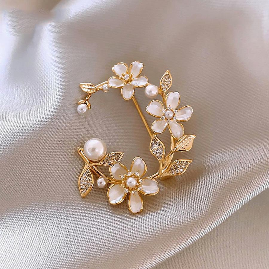 High-End Brooches, Women'S Sense Of Luxury, Niche, High-End Pins, Elegant Temperament, Fixed Clothes, Suits, Pearl Jewelry