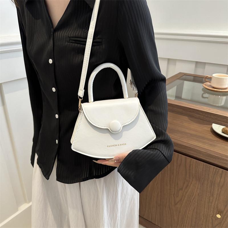 Elegant Retro Aesthetic Womens Shoulder Bag Trendy Casual Handbag For Daily Use