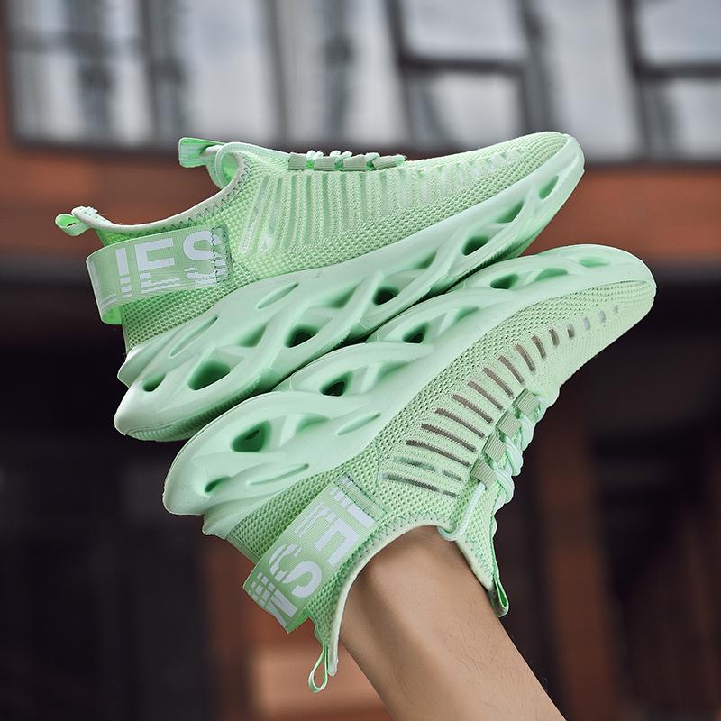 Mesh Sport Sneakers for Men Breathable Casual Walking Shoes Male Chunky Lightweight Fashion Running Sneakers Men