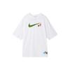 Nike Спортивная одежда Swoosh с мультяшным принтом, свободная футболка с круглым вырезом, женские топы, белые FN3711-100