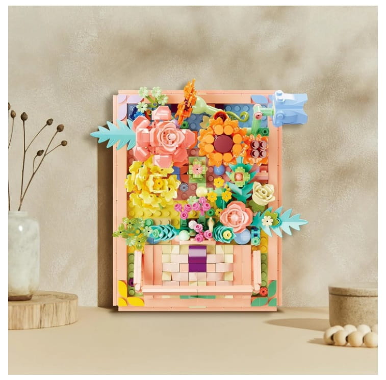 Flowers in a frame blocks 882 pieces