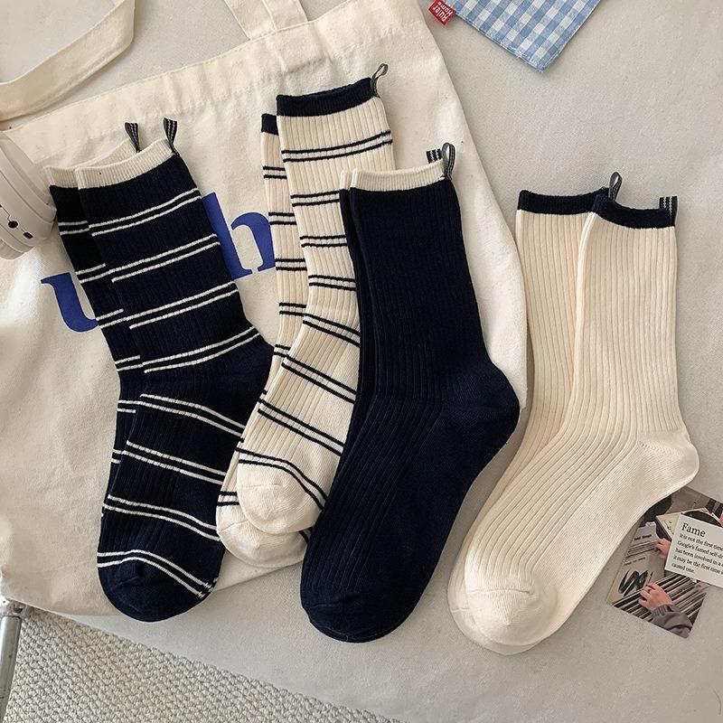 Female Spring and Autumn Pure Cotton Color Stripe Heel Cloth Label Wicking In The Tube Pile Socks