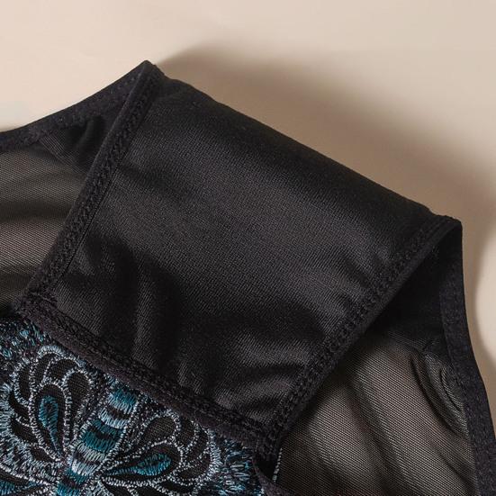 Женские трусы с вышивкой в виде бабочки, прозрачные сетчатые трусы со средней талией, эластичные, для первой брачной ночи, для спальни