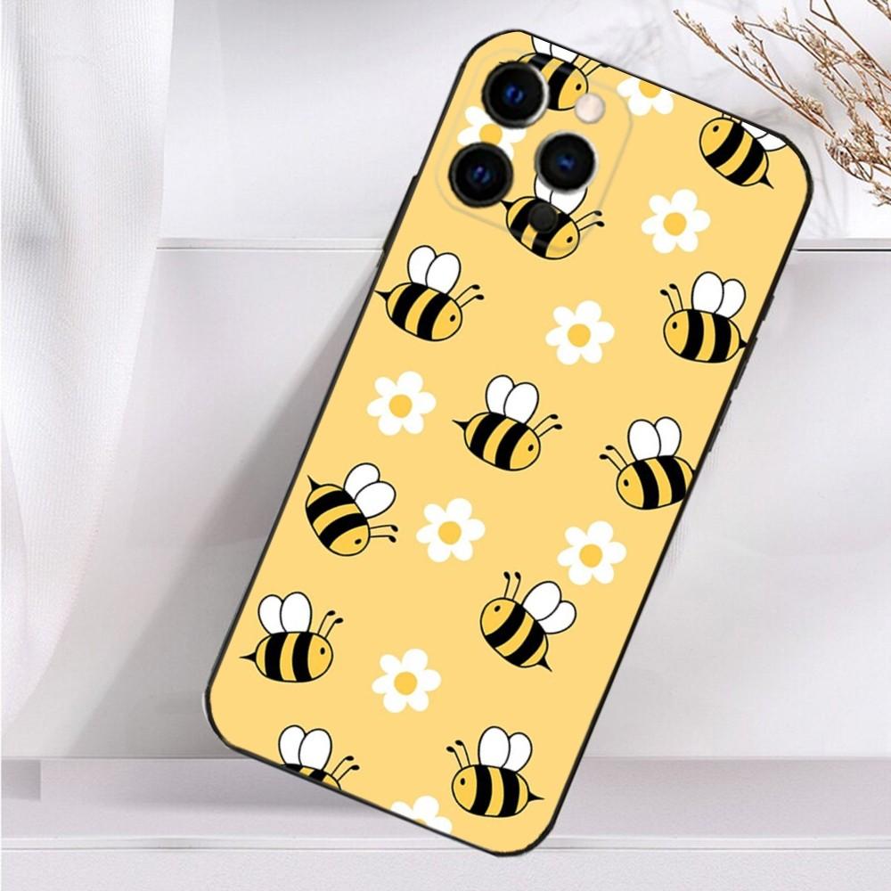 Мультяшный Чехол для Телефона с Маленькими Желтыми Пчелками Для iPhone 16,15,14,13,12,11 Plus,Pro Max,XS,X,XR,SE,Mini,8,7 Мягкий Силиконовый Черный Чехол