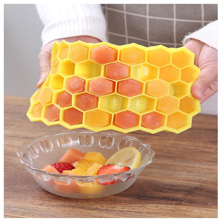 1pc Stackable Silicone Ice Cube Trays With Lid - 37 Cubes For Chilled Drinks Whiskey & Cocktails - Flexible And Safe
