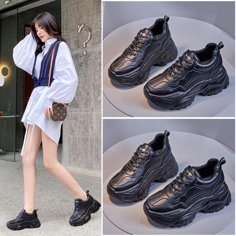 Осенние кроссовки для папы женские кожаные с внутренней высотой на танкетке флисовые теплые спортивные женские кроссовки флис толще