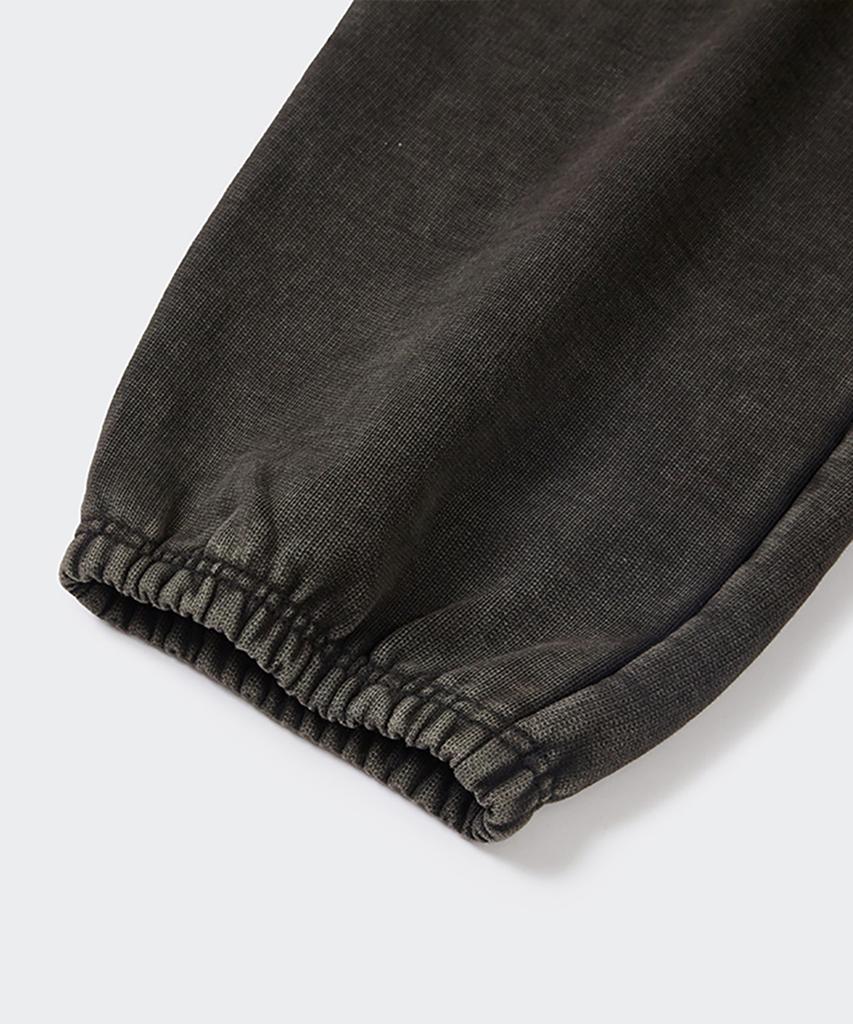 MMIC Loose Jogger Washed Black