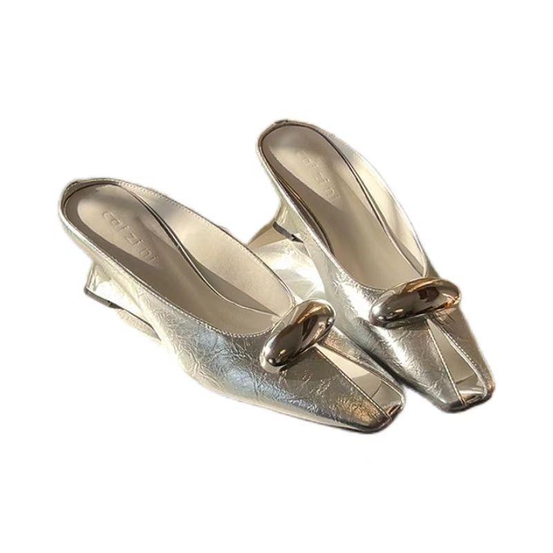 Slippers women's spring and summer new celebrity metal buckle fish mouth square head sexy sandals wear high heels