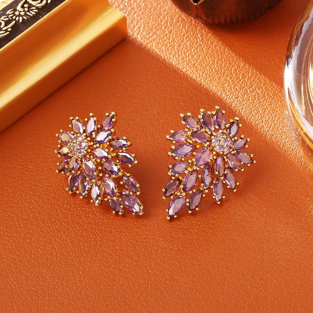 Earrings with a High-end, Fashionable, Featuring Tassels and a Three-dimensional,popular on Social Media