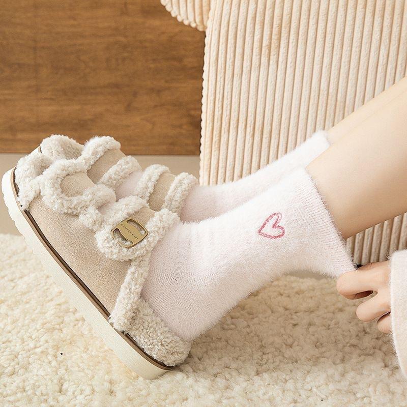 5 Pairs Women'S Thickened Mink Socks Pink Heart Embroidery Plush Solid Color Warm Middle Tube Socks Autumn Winter Home Socks