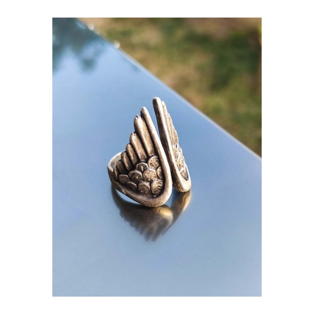 Набор из 3 посеребренных регулируемых колец с перьями дымчатого крыла