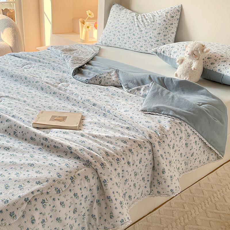 Summer Cool Comforter Quilt Super Soft Lightweight Blanket Smooth Air Condition Quilt Bedspread King Size Couple Bed Duvets