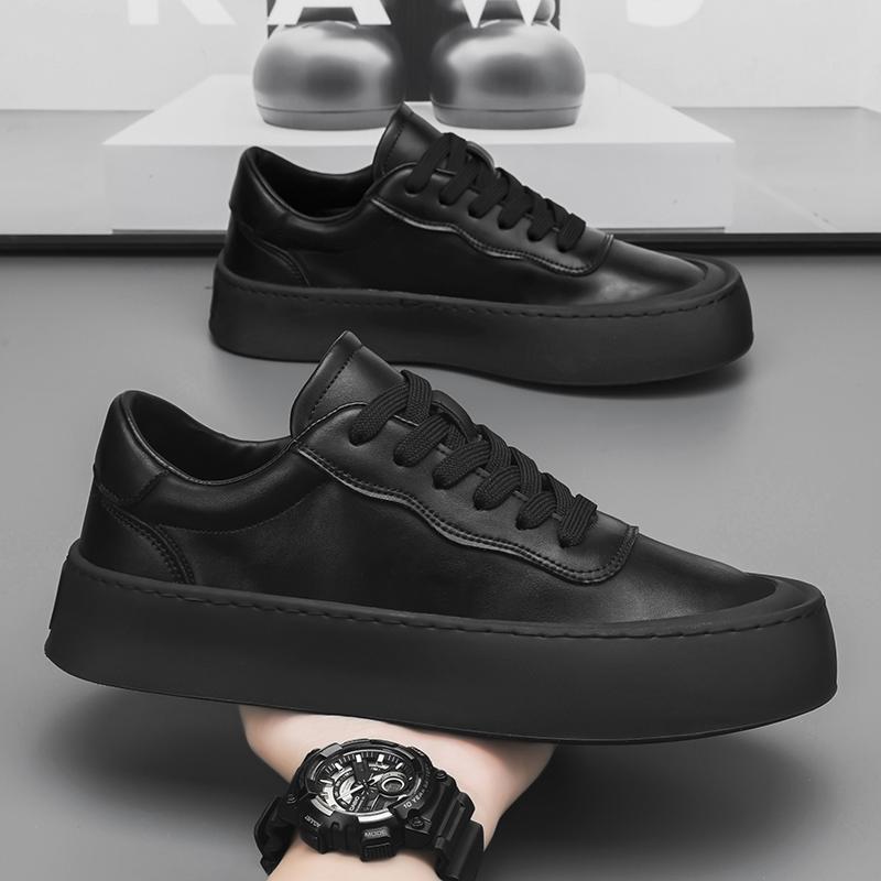 Модные мужские повседневные туфли на толстой подошве, минималистичные, 2025 новинка, дышащие корейские плоские вулканизированные туфли, повседневная кожаная обувь для ходьбы на открытом воздухе