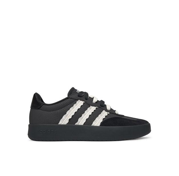 Кроссовки adidas Barreda