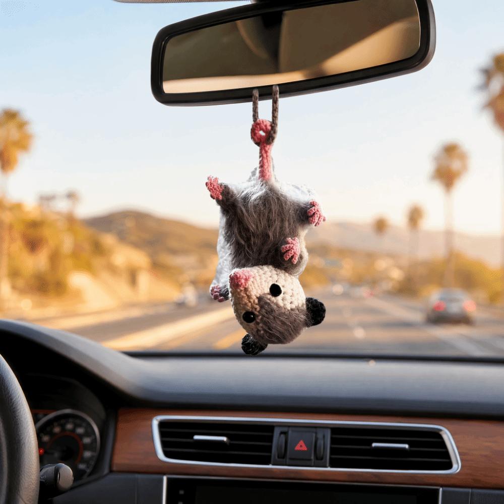 Crochet Rearview Mirror Accessory Handmade Knitted Screaming Possum Ornament For Car Interior