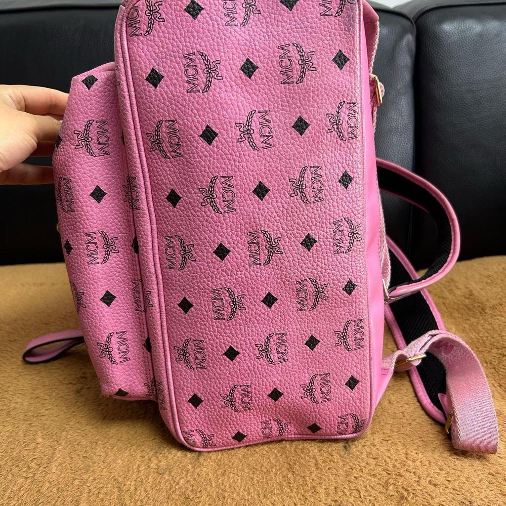 [Pre-Owned] Stark Medium Pink Coated Canvas Studded Monogram Backpack Handbag Shoulder Bag Gold Hardware - Very Good #RK45HP