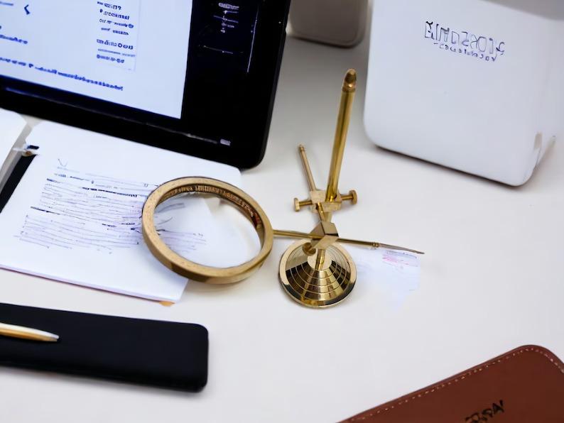 Brass Magnifier On Stand, Marine Adjustable Magnifying Glass, Decorative Vintage Table Top Magnifying Glass, Nautical Gift for Men