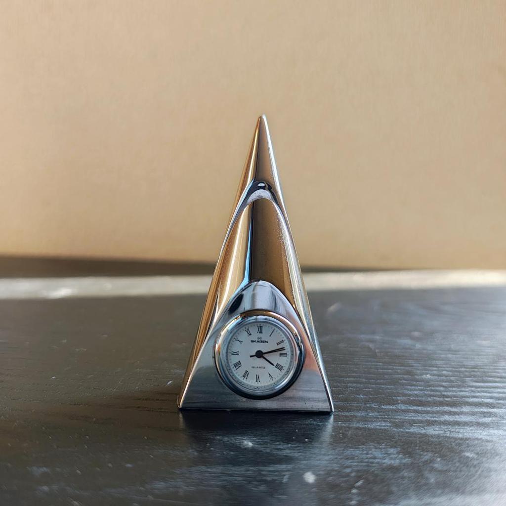 Used Antique goods | Table clock with photo frame