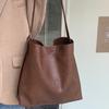 Женская ленивая большая сумка-тоут, модная пригородная сумка-ведро из мягкой кожи, студенческая сумка через плечо