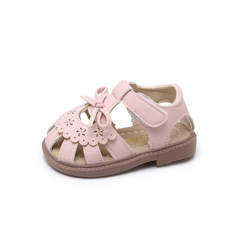 Girls Princess Hollow Toddler Shoes Summer 2025 New Baby Girl Toddler Anti-kick Sandals Children Beach Shoes
