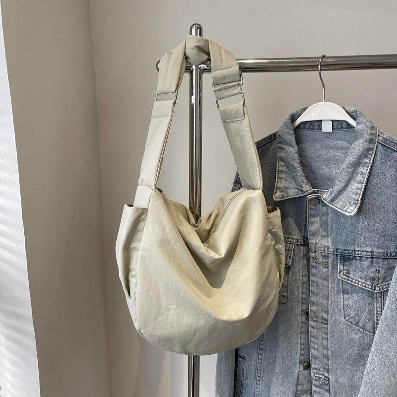 Commuter Light Casual Canvas Bag Women'S Large Capacity Solid Color Messenger Bag Women'S Versatile Niche Bag Dumpling Bag