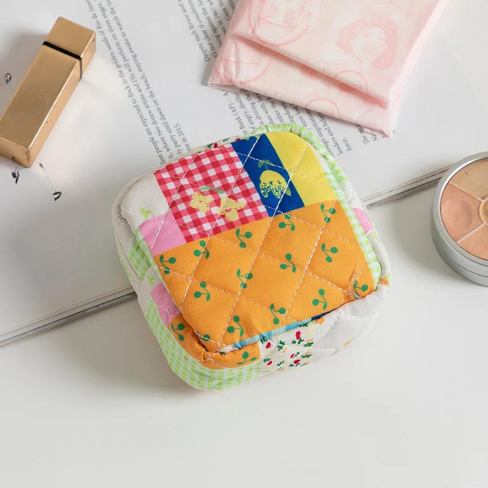 Floral Sanitary Napkin Storage Bag Girls' Sanitary Napkins Bags Women Cosmetic Bag Coin Purse Card Bag Travel Cosmetic Organizer