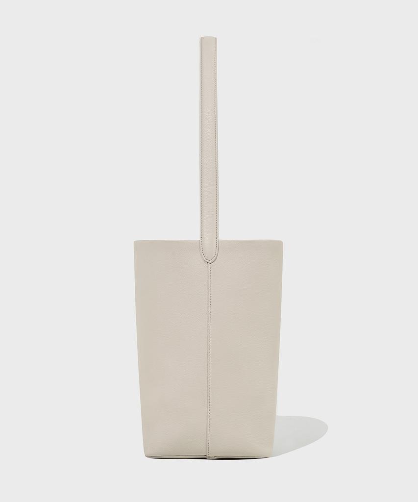 Object Museum Sally Bucket Bag White