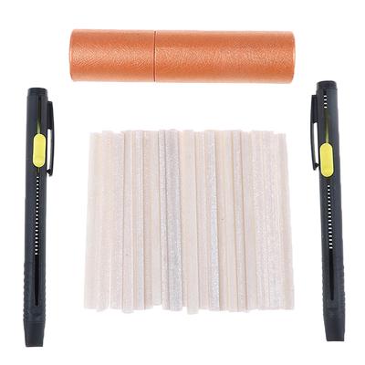 Набор для шитья. Две меловых ручки и пенал со сменными мелками