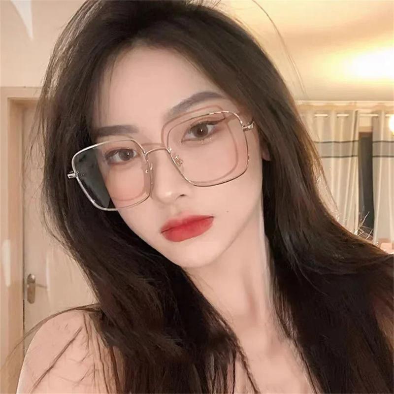 Luxury Anti Blue Light Glasses Men Women Diamond Studded Oversized Square Eyeglasses Computer Goggles Eyewear Glitter Frame