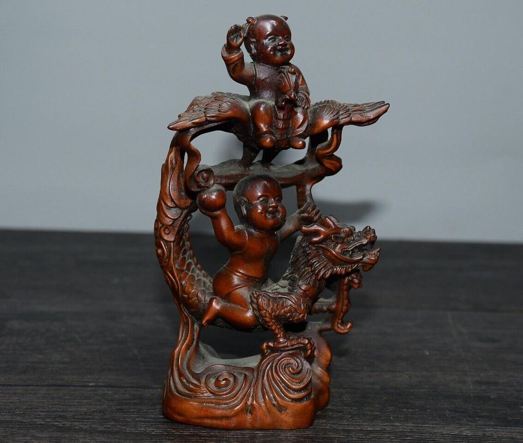 China Natural Boxwood Carved Exquisite Dragon Phoenix Children Statue Home Decor