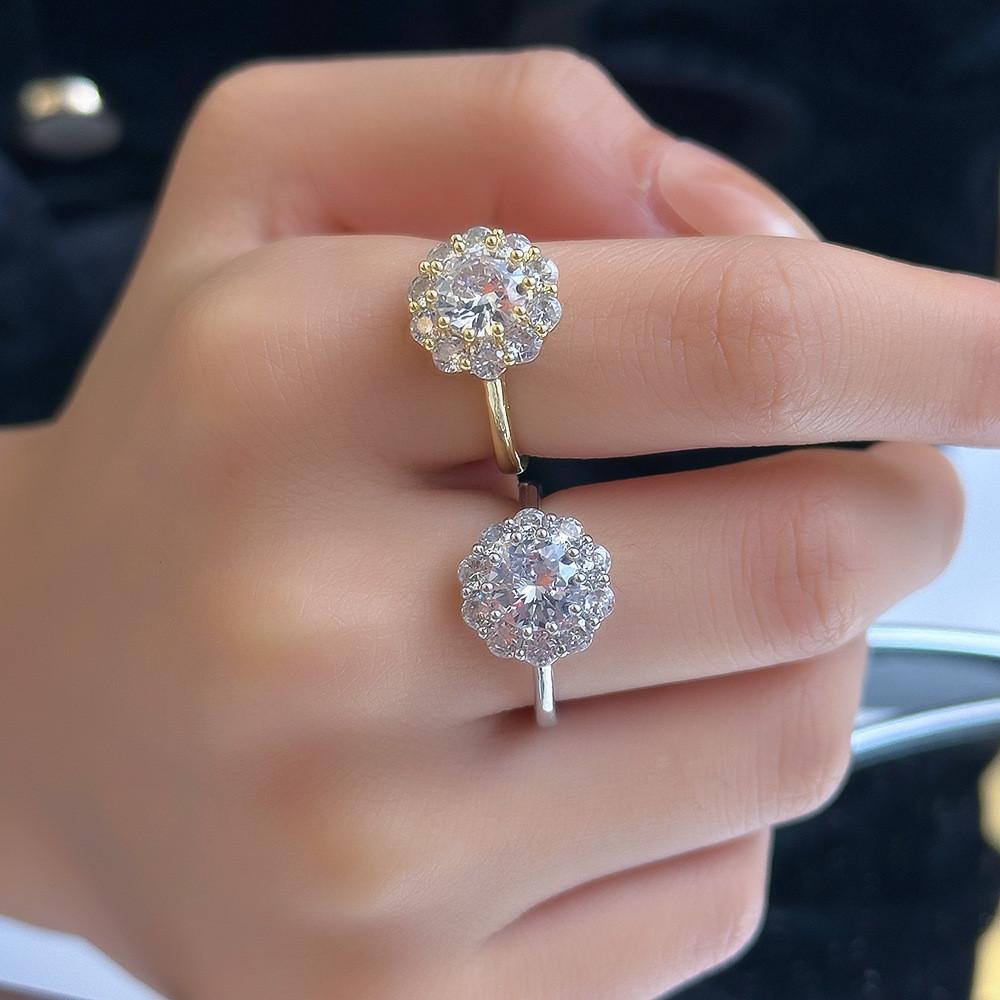 Copper Geometric Ring With Zircon Embellishments Perfect For Everyday Wear