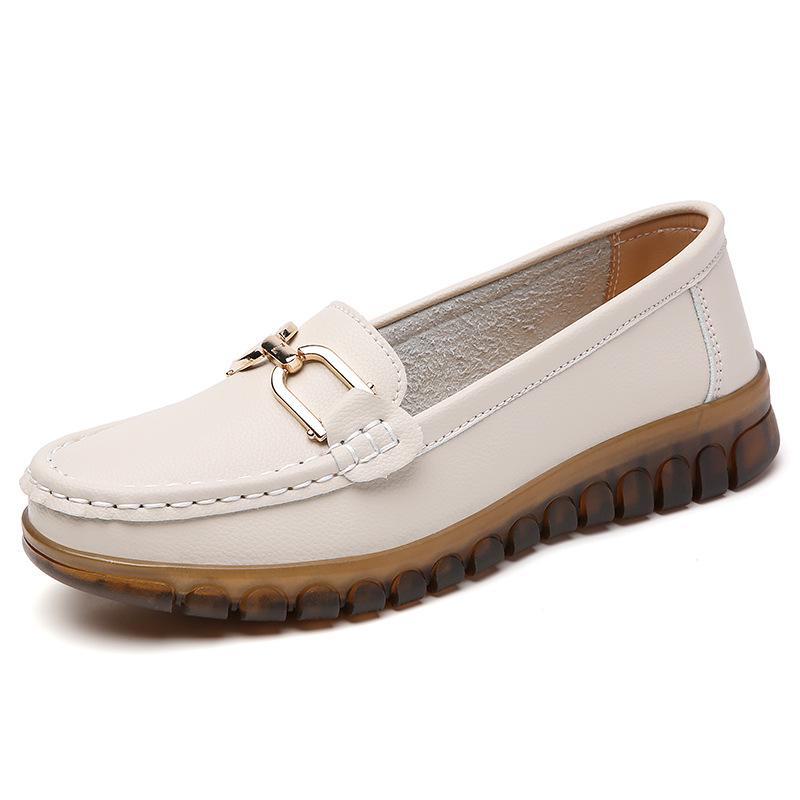 Women's Genuine Leather Slip-On Shoes: Soft, Breathable, Non-Slip Flats for Middle-Aged and Elderly.