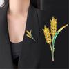 Elegant Wheat Metal Golden Brooch Adornment Stylish Wheat Ear Brooch Ornament Lapel Pin for Women's Suit or Sweater