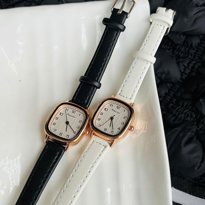 Ladies watch retro light luxury niche belt quartz watch